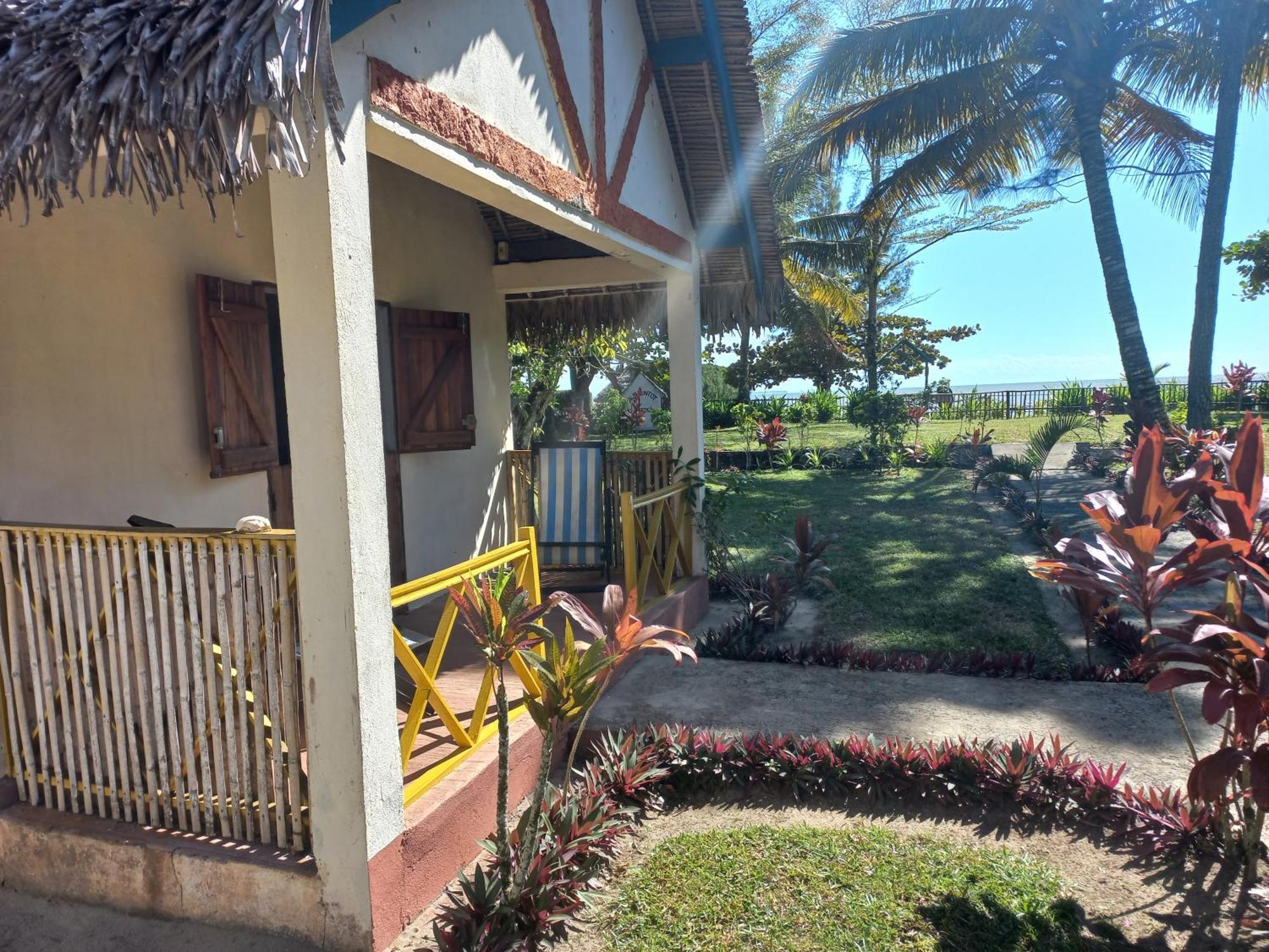 Cathy Patrick Hotel Foulpointe Exterior foto